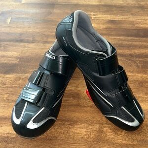 Shimano Black and Silver Cycling Shoes